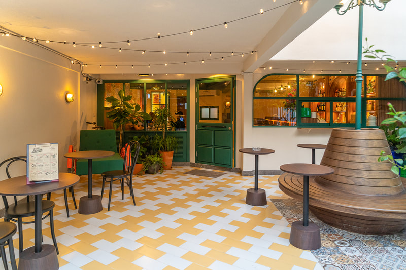 Pachi Bangkok interior